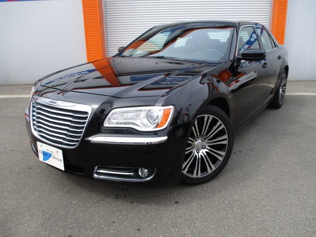 20170403-chrysler-300-happy-and-dream
